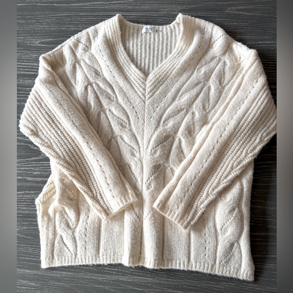 NWOT. Bluivy White Sweater. Size M/L. - Picture 1 of 4